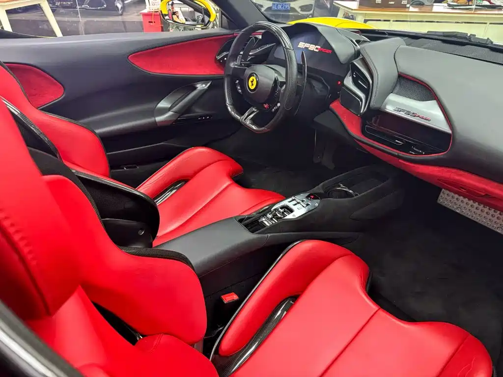 Ferrari SF90 2022 2021 3.9T V8 Spider