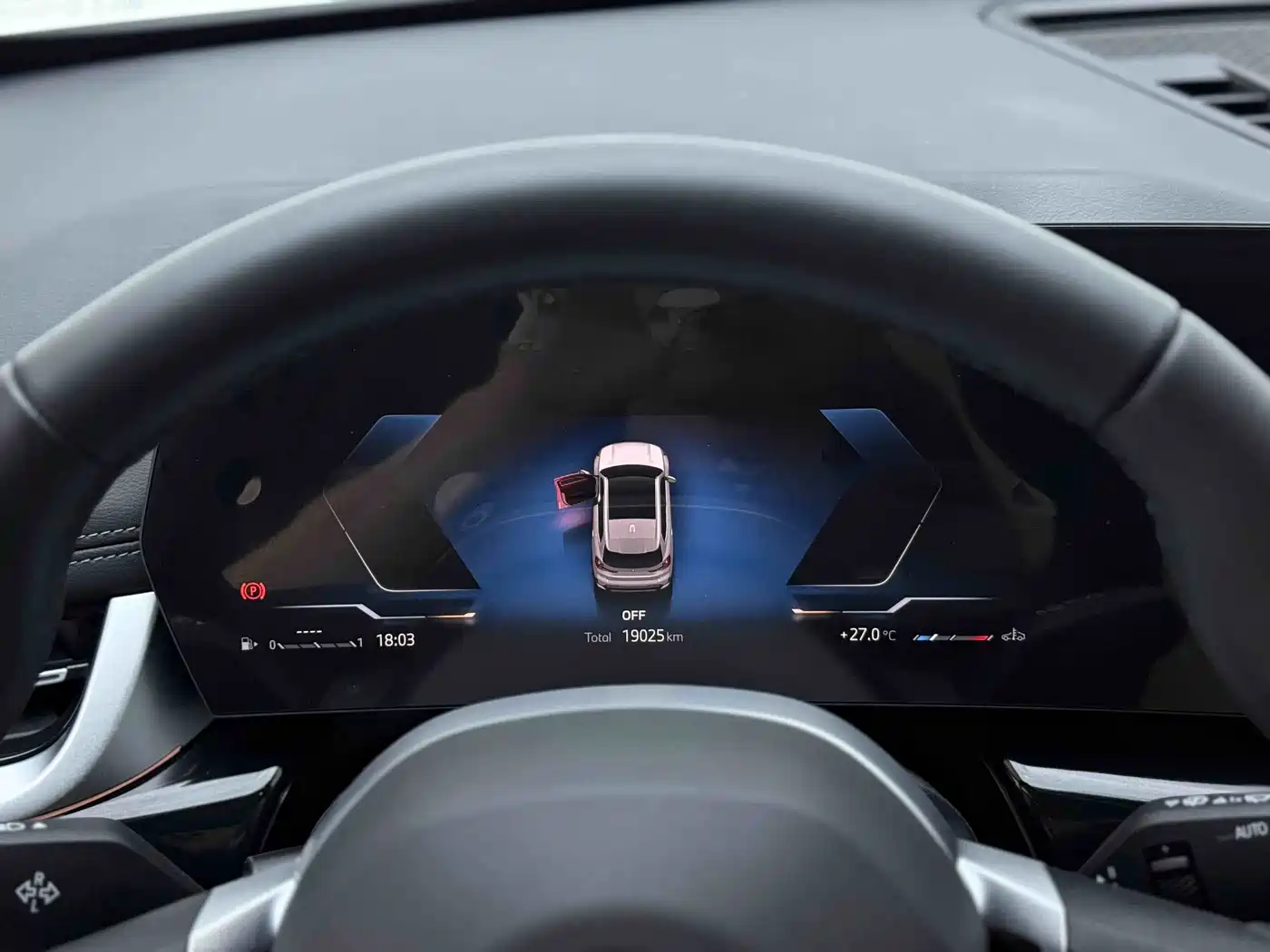BMW X1 2023 sDrive20Li X Design Package фото 9