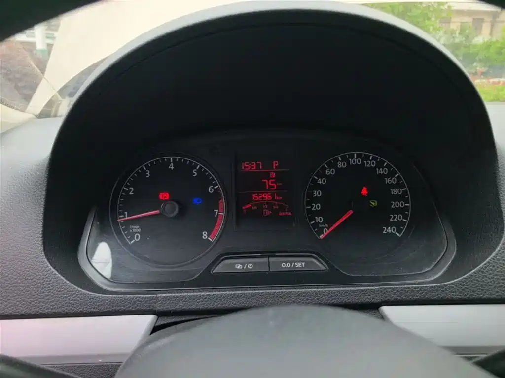 Volkswagen Jetta 2015 Value Edition 1.6L Automatic Comfort фото 12