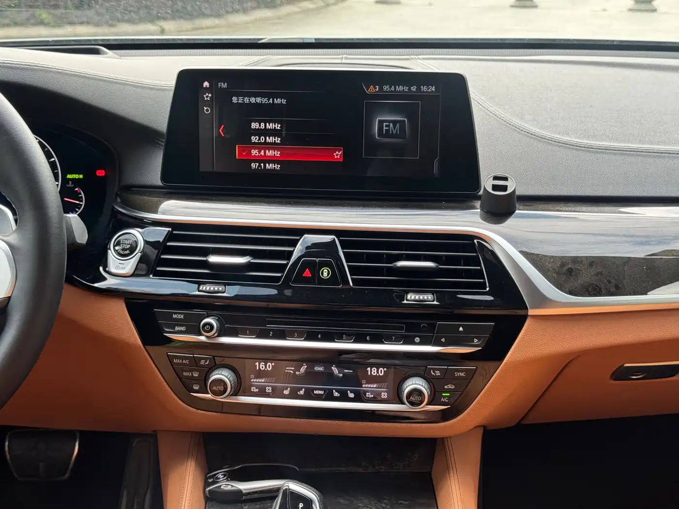BMW 6 Series GT 2019 630i M Sport Package фото 17