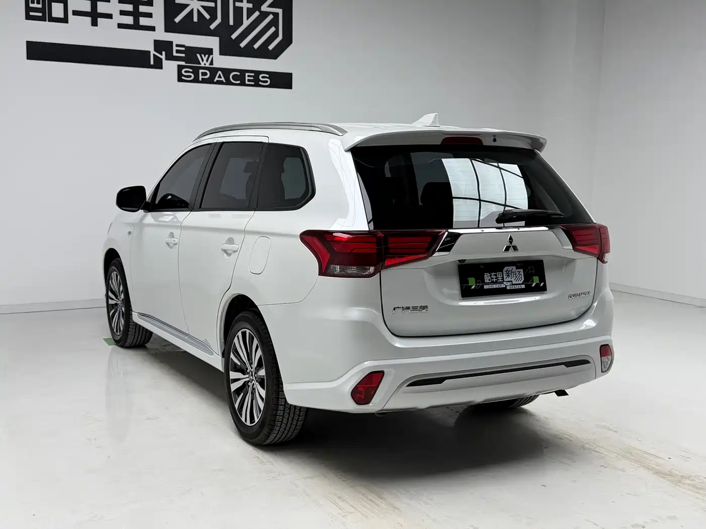 Mitsubishi Outlander 2020 2.0L 2WD Comfort 5-seater фото 6