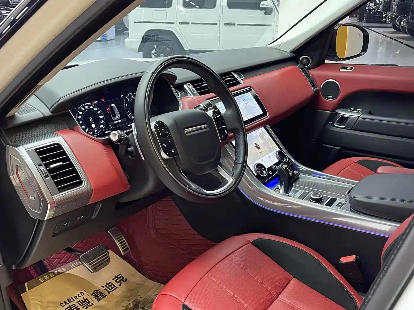Land Rover Range Rover Sport 2022 3.0 L6 Gloss Black Edition фото 13