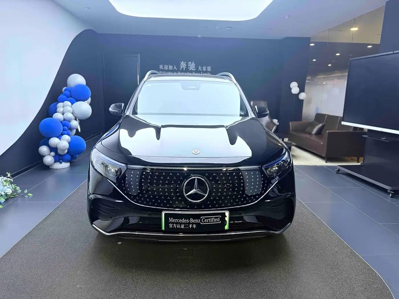 Mercedes-Benz EQB 2025 2025 EQB 260