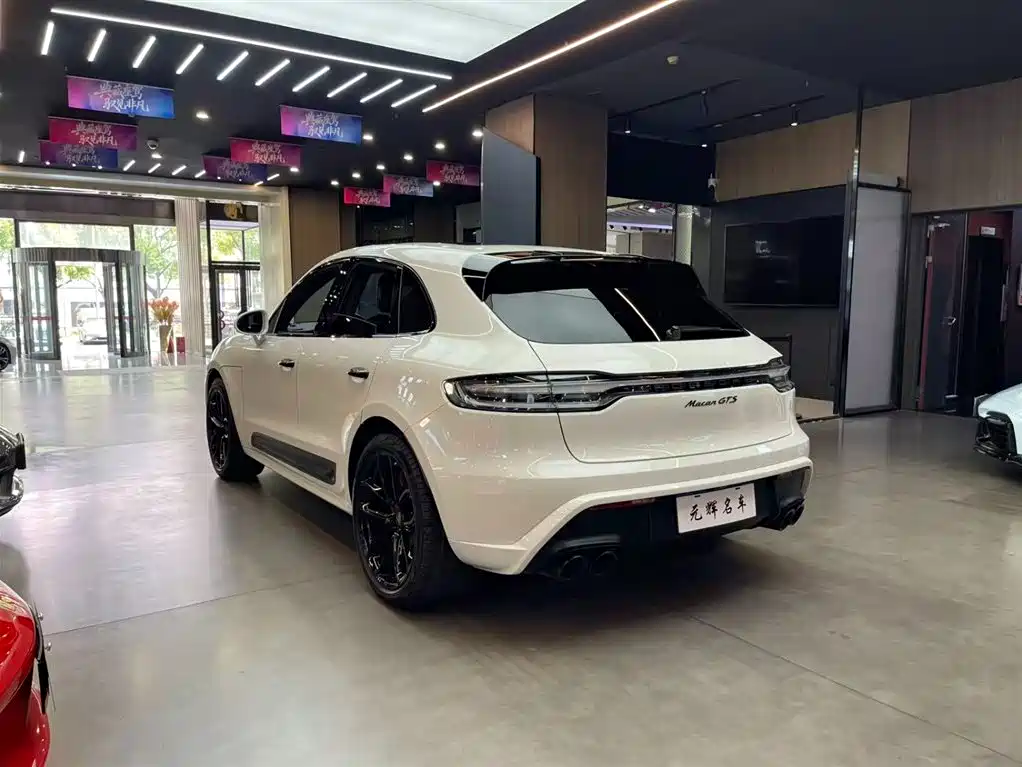 Porsche Macan 2023 Macan GTS 2.9T фото 20