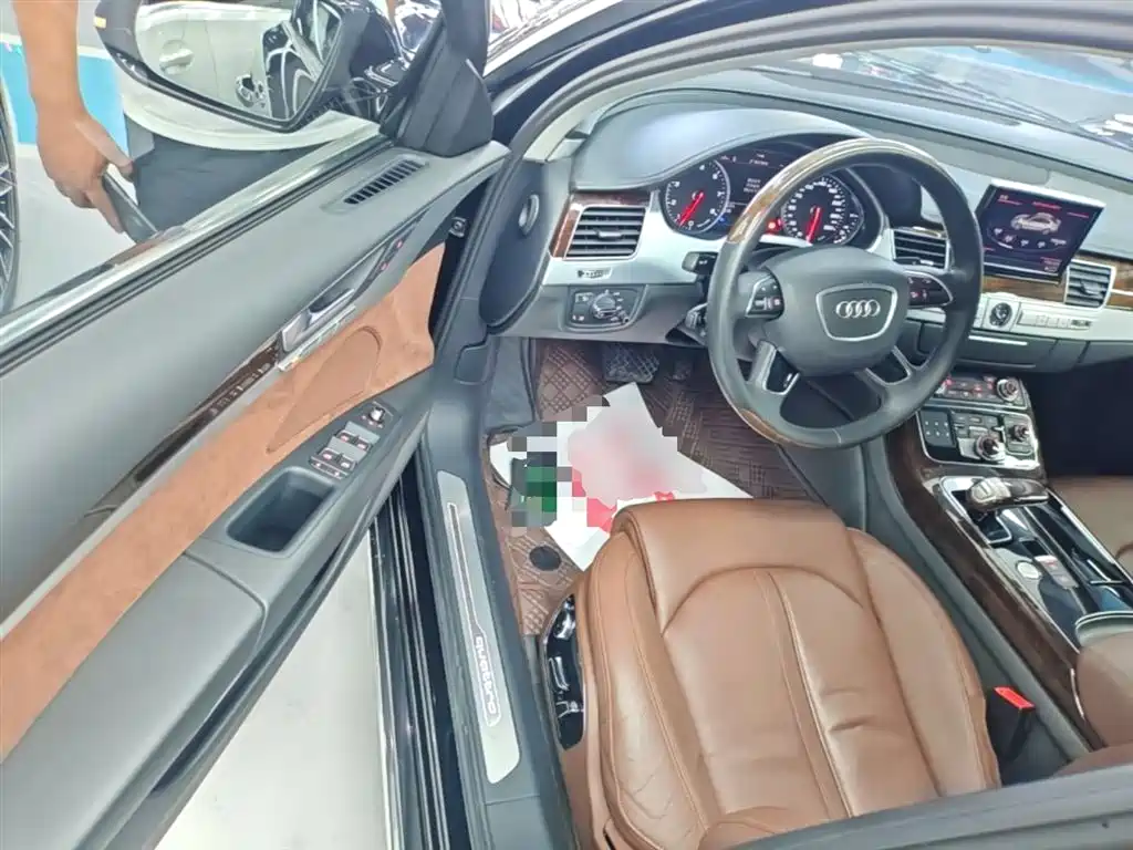 Audi A8 2016 A8L 45 TFSI quattro Comfort фото 16
