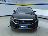 Photo 2 - Volkswagen Passat