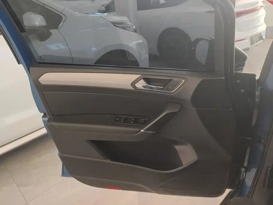 Volkswagen Touran 2020 2021 Touran L 280TSI DSG Cross Edition 7-seater