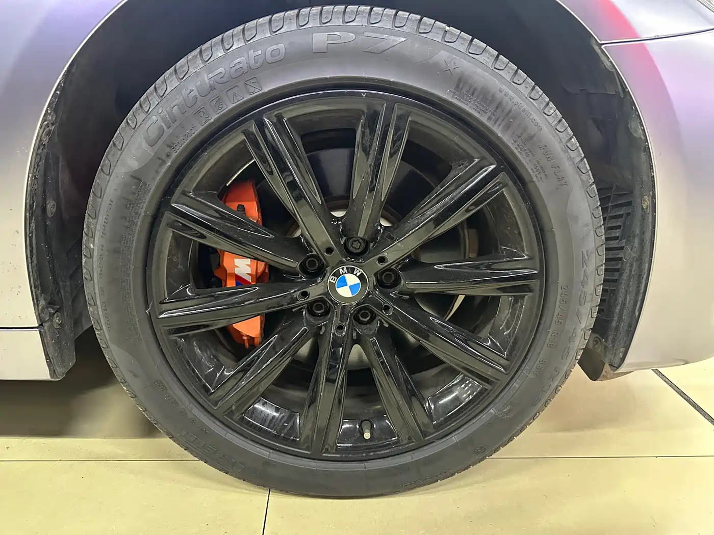 BMW 5 Series 2018 528Li Launch Special Edition фото 17