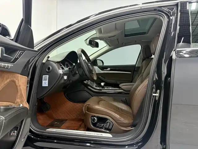 Audi A8 2014 A8L 45 TFSI quattro Luxury фото 12