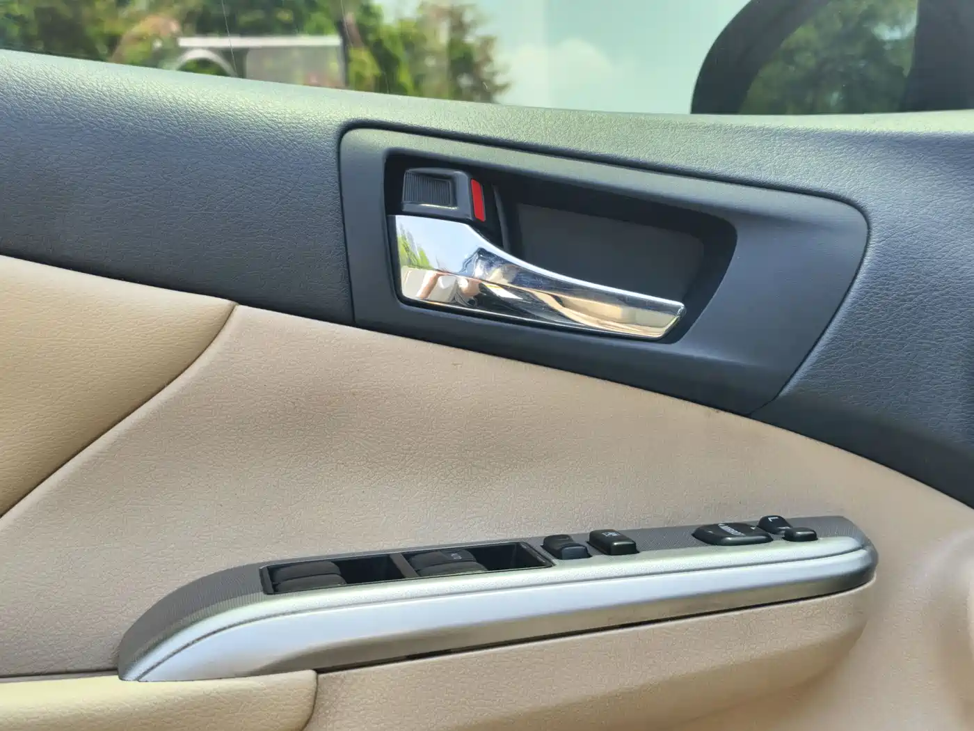 Toyota Camry 2012 Junrui 2.0S Dynamic Edition фото 12