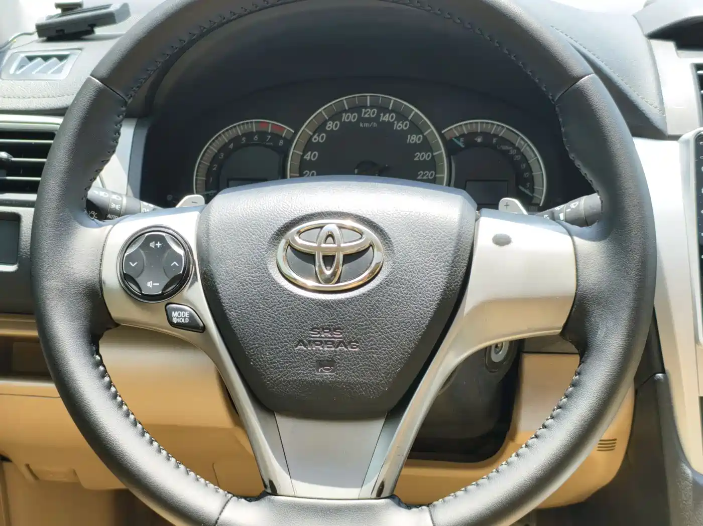 Toyota Camry 2012 Junrui 2.0S Dynamic Edition фото 18