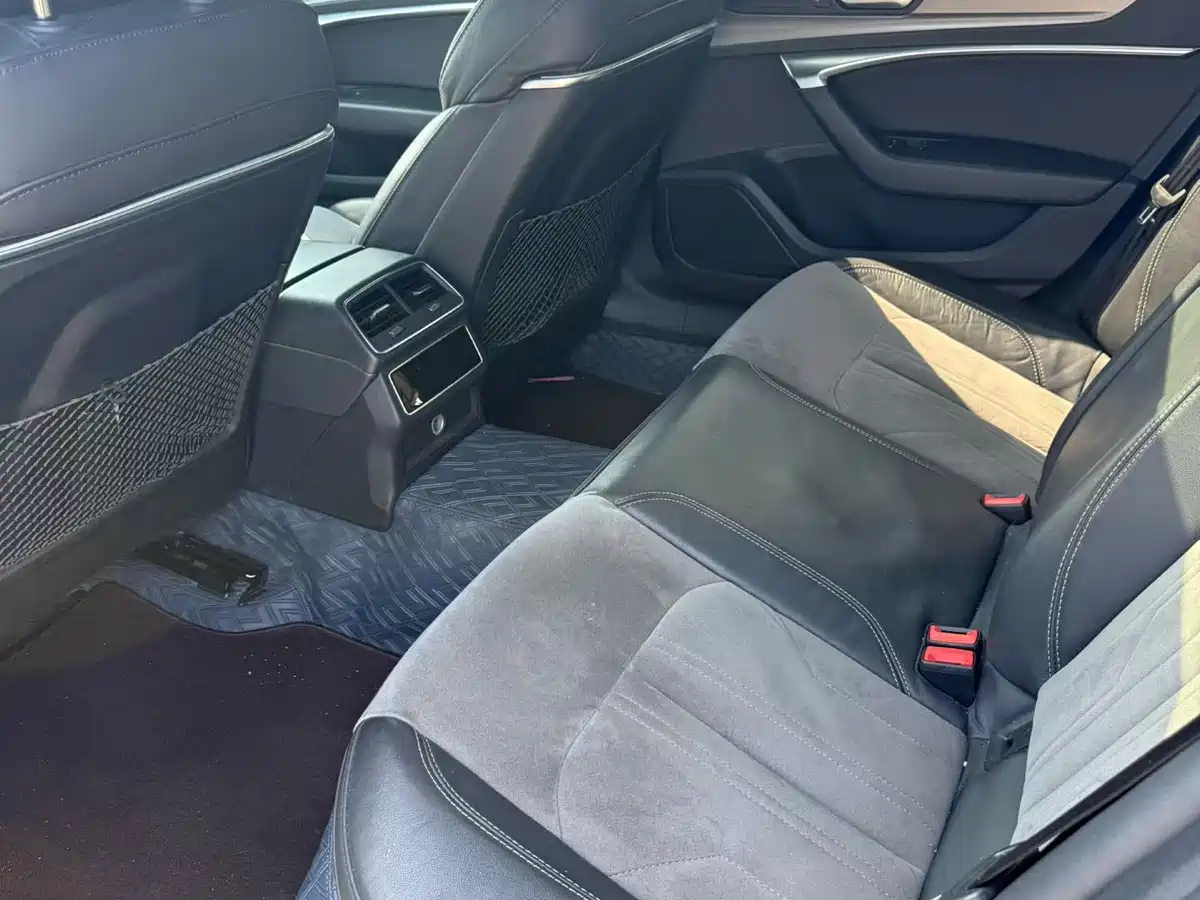 Audi A6L 2019 45 TFSI quattro Premium Dynamic фото 7