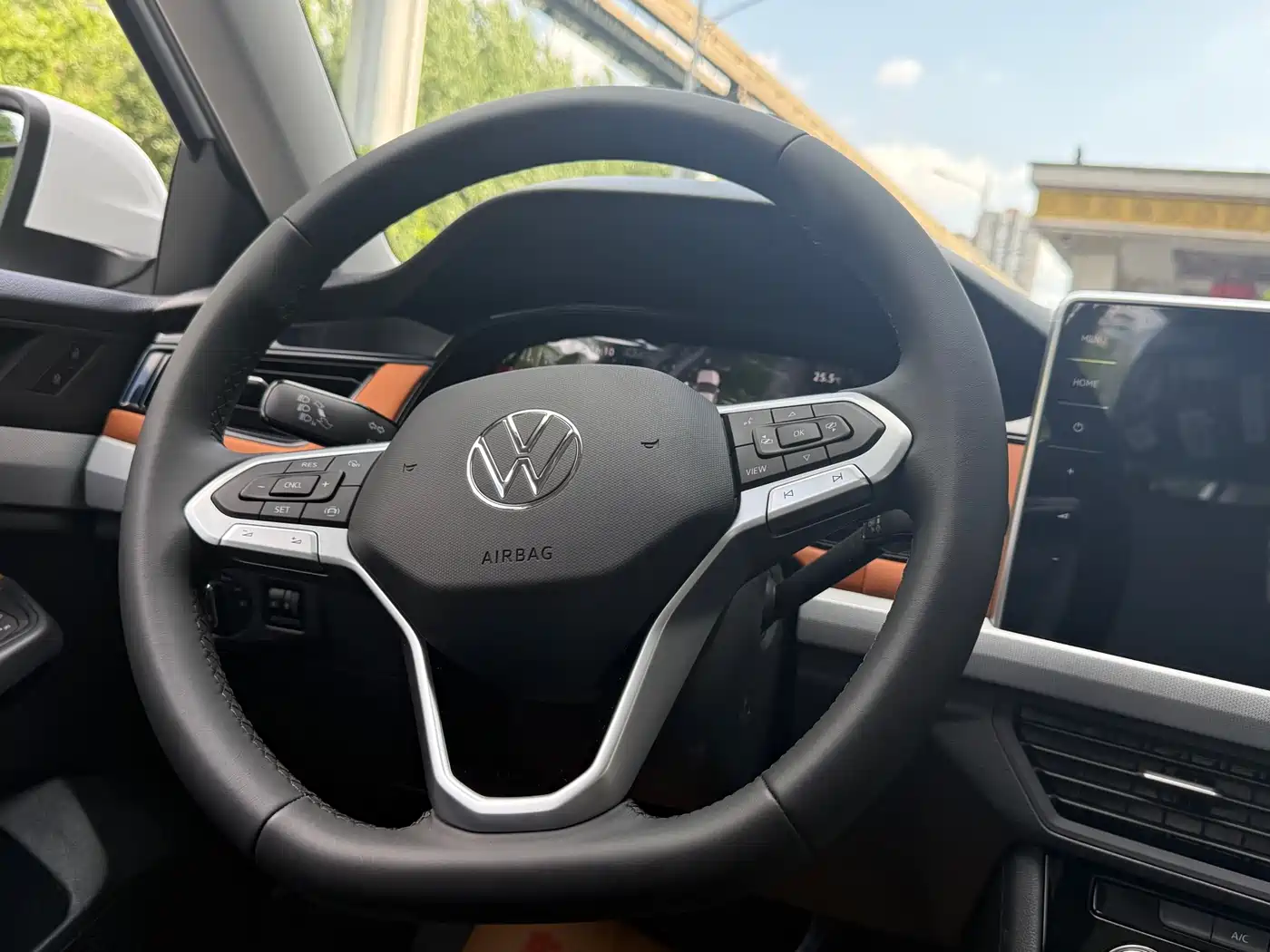 Volkswagen Bora 2025 200TSI DSG Joy Ride Navigation Edition фото 20