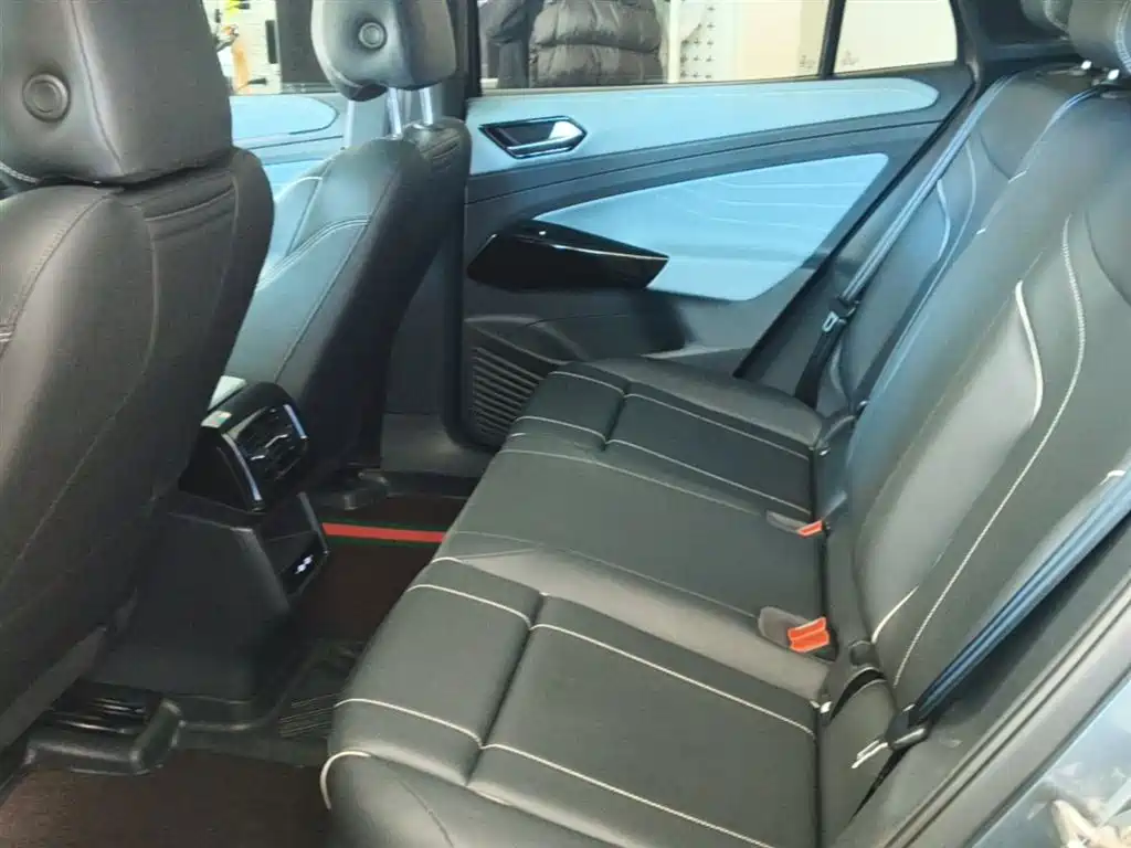 Volkswagen ID.4 X 2023 Upgraded Pure Long Range Edition фото 17