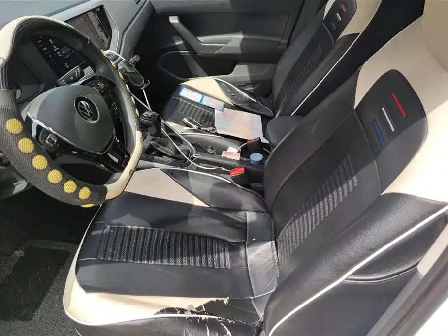 Volkswagen Polo 2022 Plus 1.5L Automatic Joyful Living Edition фото 9