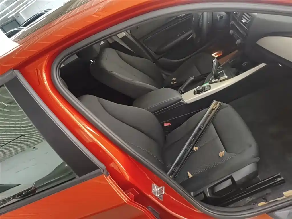 BMW 1 Series (Import) 2013 Facelift 116i Leading Model фото 25
