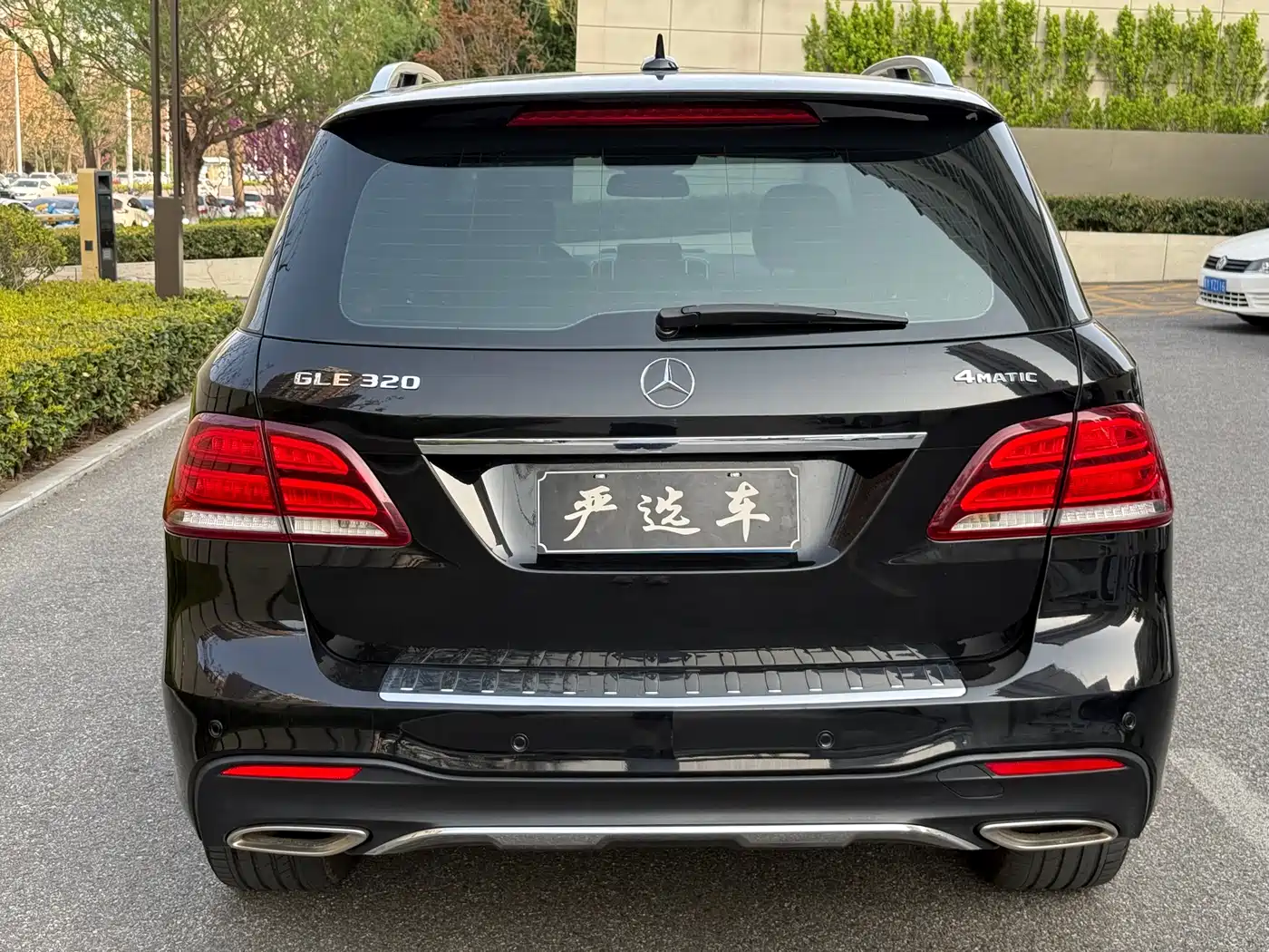 Mercedes-Benz GLE 2018 GLE 320 4MATIC Dynamic Ultimate Edition фото 5
