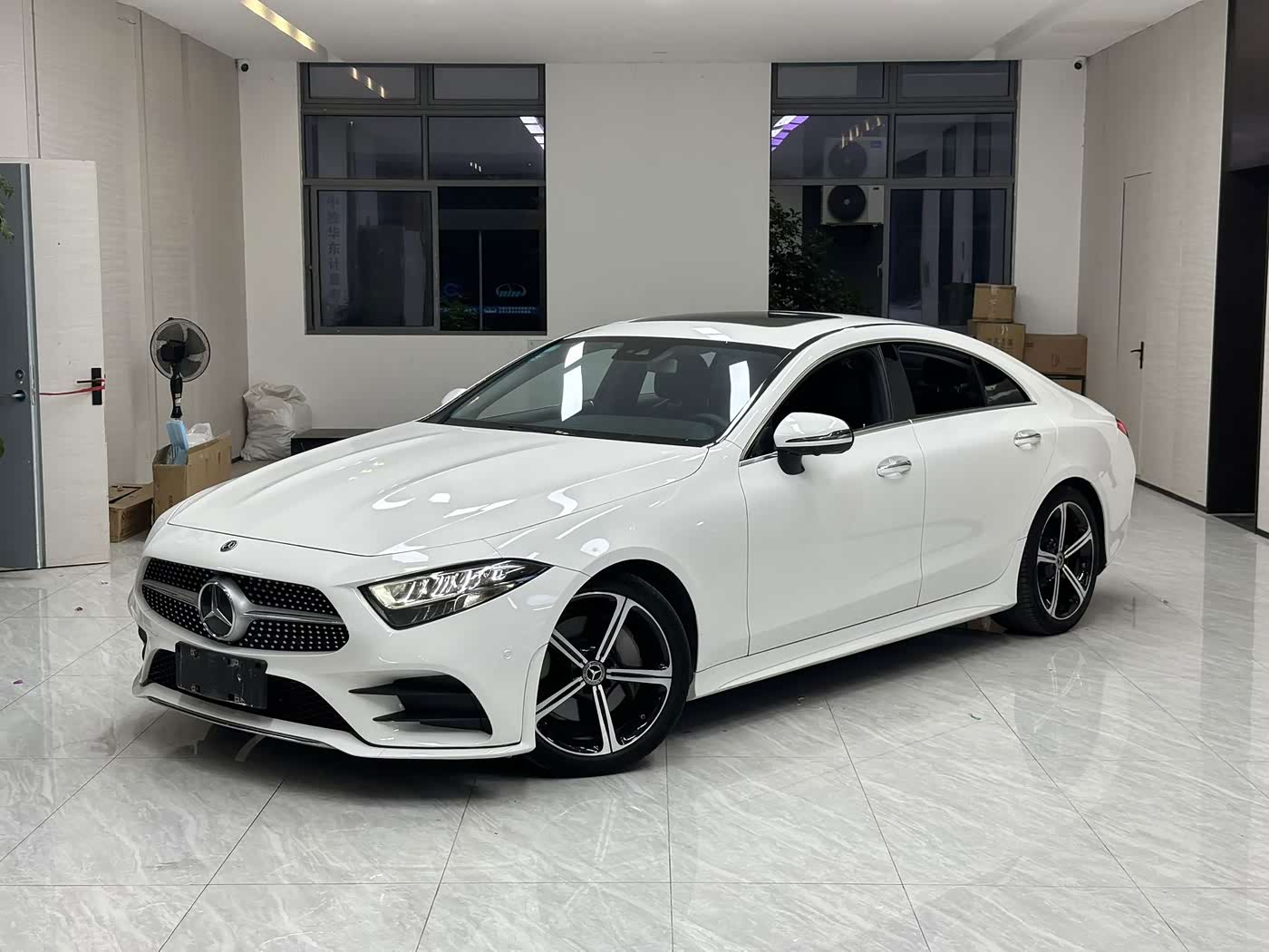 Mercedes-Benz CLS