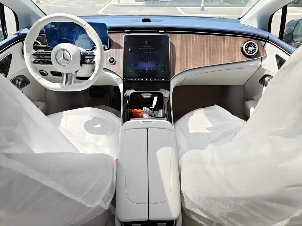 Mercedes-Benz EQE 2025 2025 500 4MATIC Pioneer