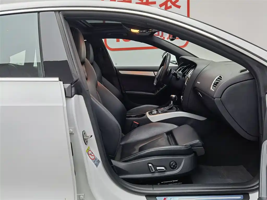 Audi S5 2012 S5 3.0T Sportback фото 23