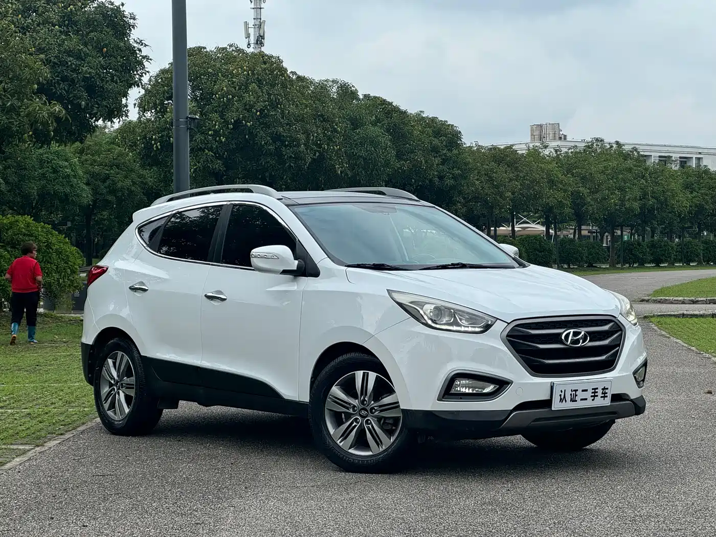 Hyundai Beijing Hyundai ix35 2013 2.4L Automatic 2WD Leading GLX China IV фото 3