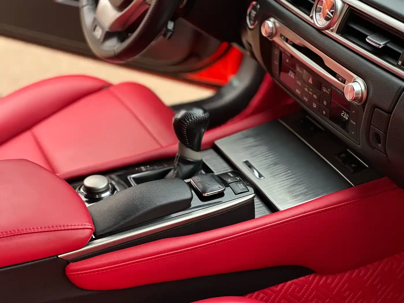 Photo 7 - Lexus GS