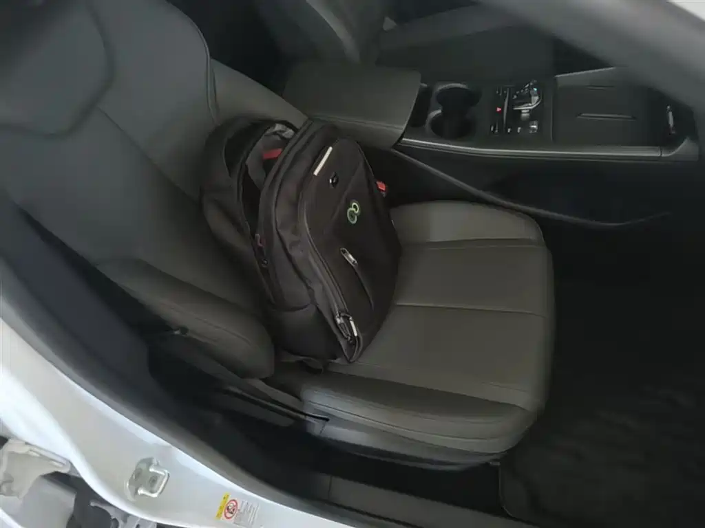 BYD Qin PLUS 2025 DM-i Smart Drive 55KM Leader фото 25