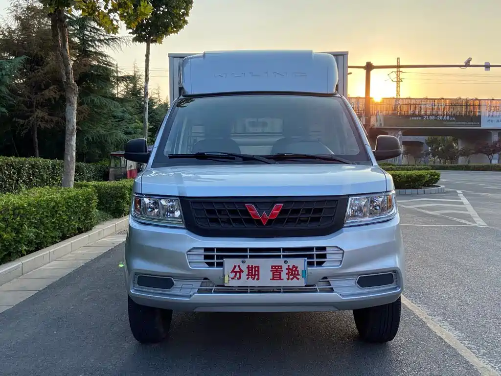 Wuling Motors Wuling Rongguang New Truck 2021 2021 1.8L Rural Vehicle Edition LV0 Extended Single Row LJ479Q6