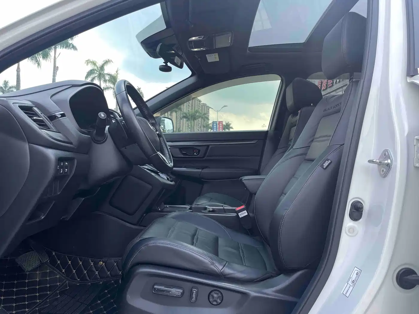 Фото 9 - Honda CR-V