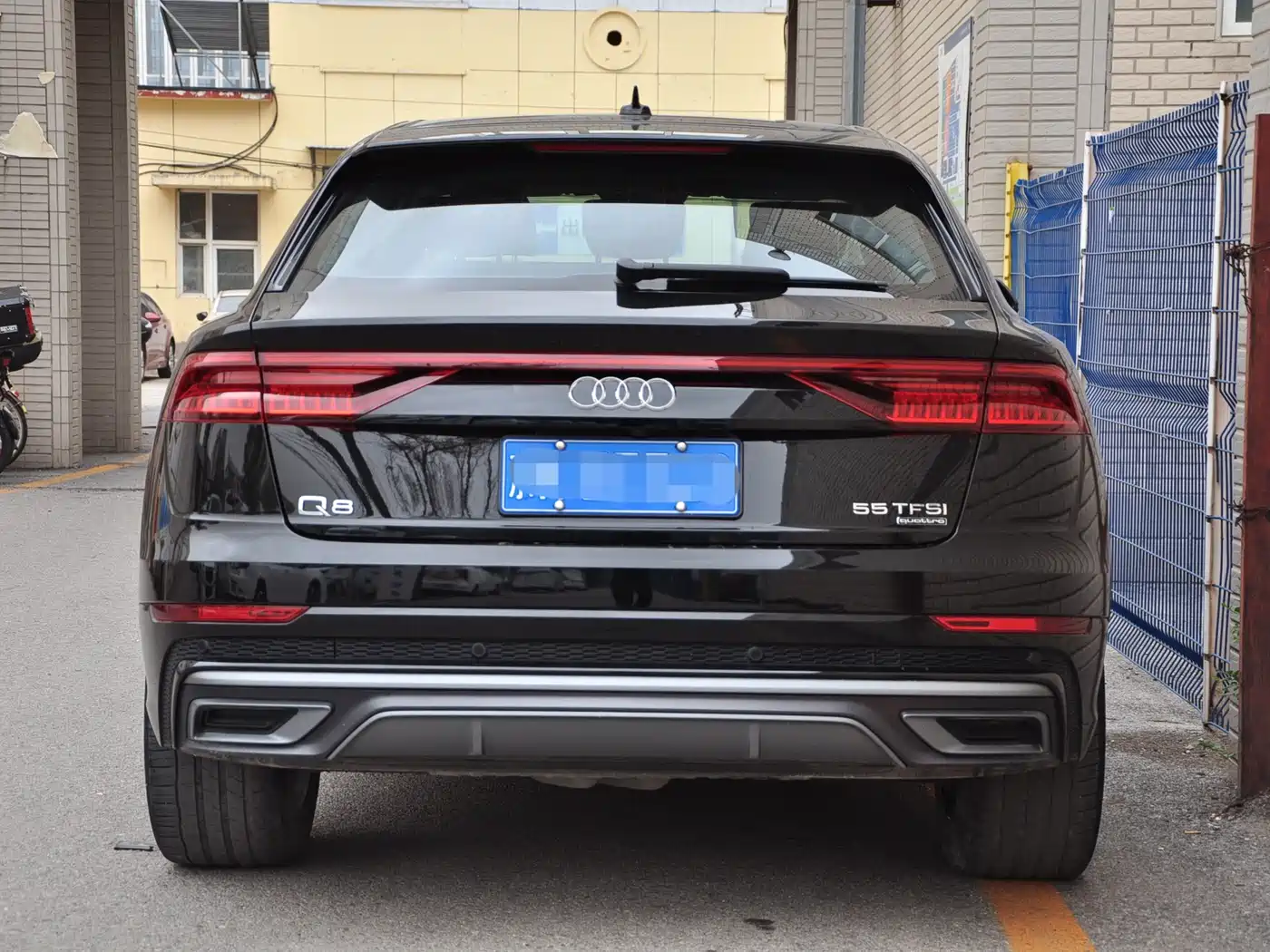 Audi Q8 2022 55 TFSI Luxury Dynamic фото 5
