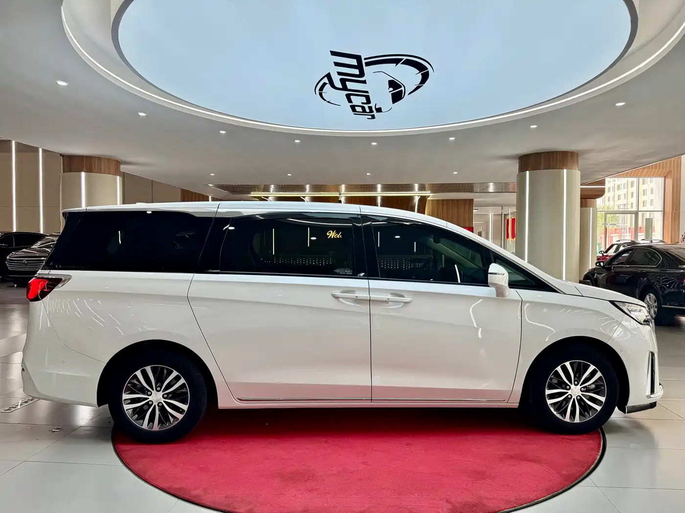 BUICK GL8