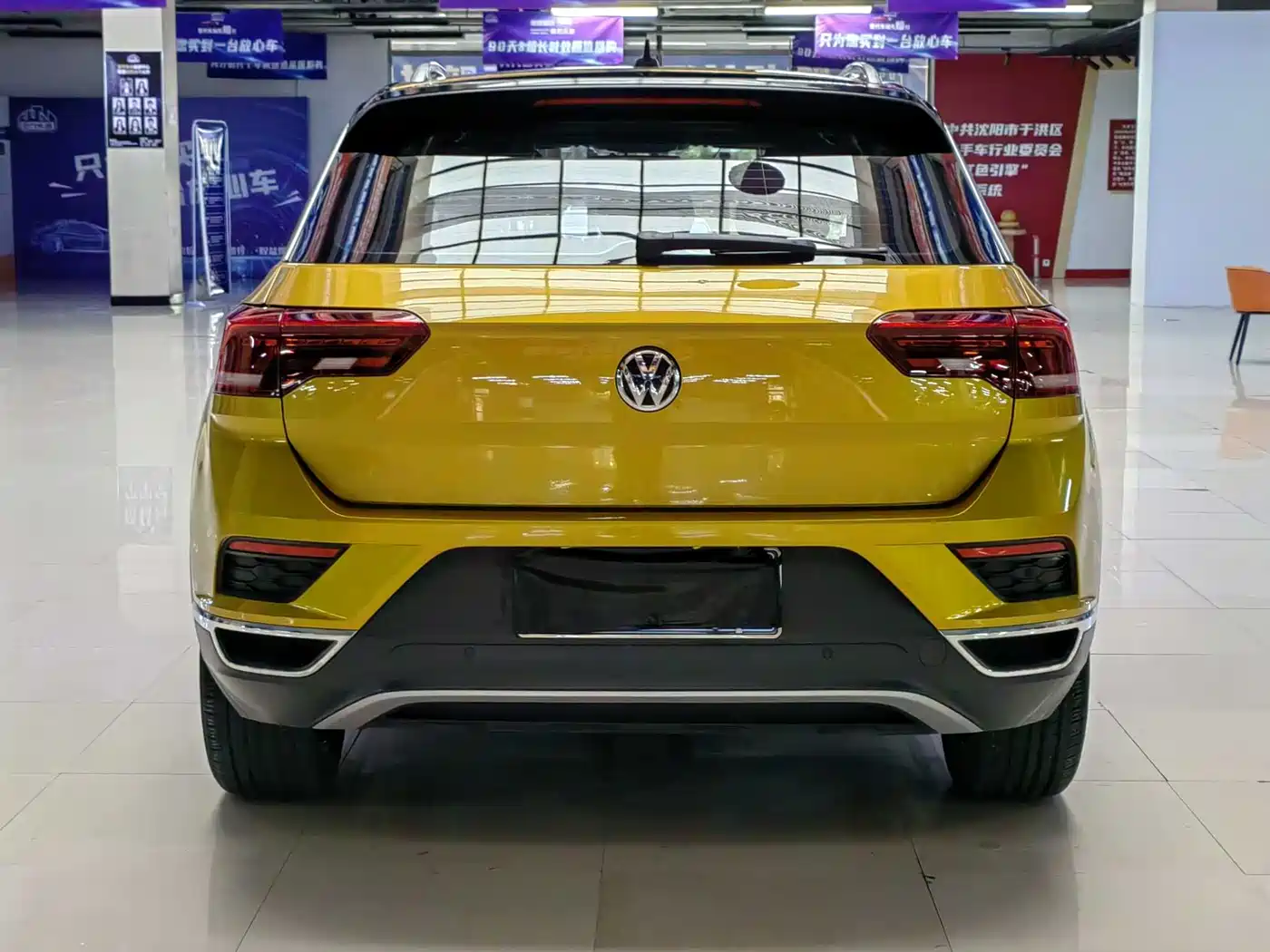 Volkswagen T-ROC 2018 280TSI DSG 2WD Comfort (China V) фото 8