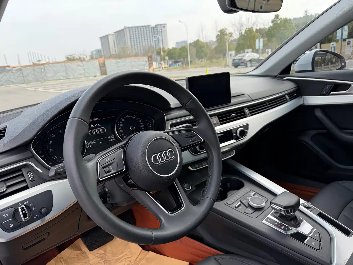 Audi A4L 2018 30th Anniversary 40 TFSI Fashion фото 6
