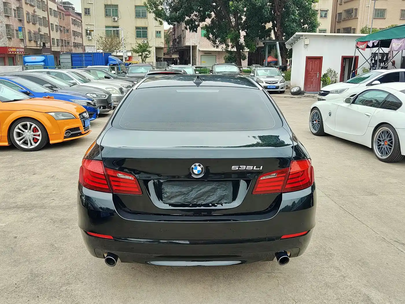 BMW 5 Series 2012 535Li Luxury фото 46
