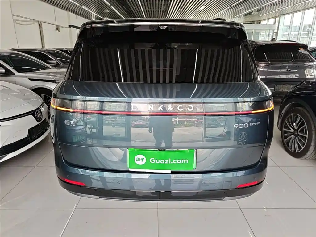 Lynk & Co 900 2025 2.0T Ultra фото 6