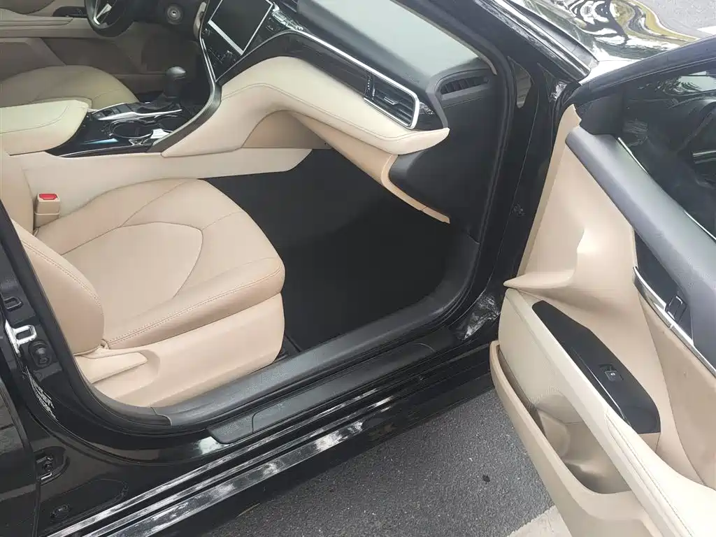 Toyota Camry 2019 2.0E Elite Edition China VI фото 13
