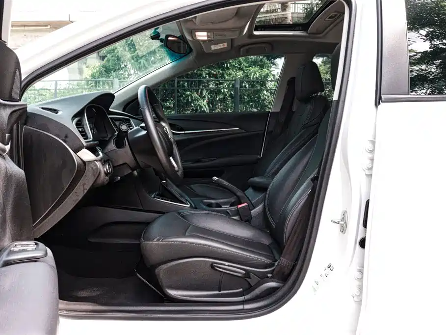 Buick Excelle 2021 Facelift Exemplar 1.5L Auto Elite фото 8