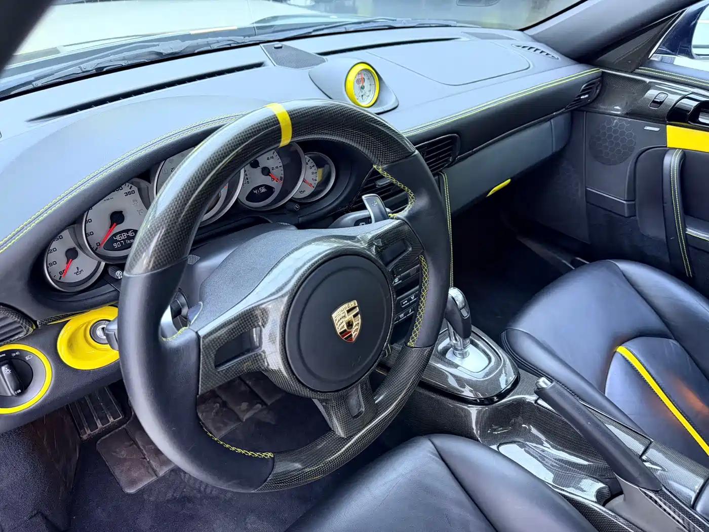Porsche 911 2010 Turbo S 3.8T фото 9