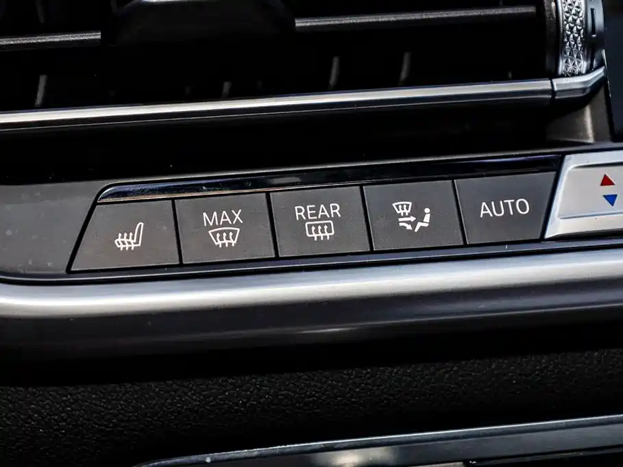 BMW X5 (Import) 2022 xDrive30i M Sport Package фото 31