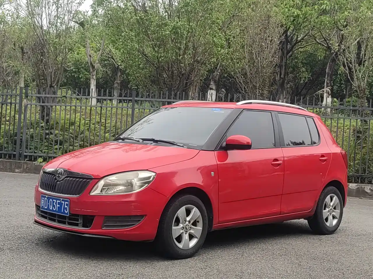 Škoda Fabia 2014 1.4L Automatic Crystal Edition