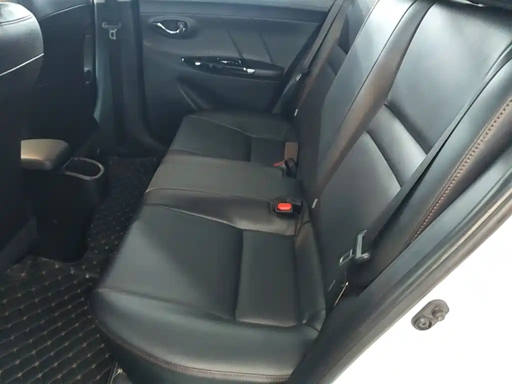 Toyota YARiS L Zhi Xuan 2022 Zhi Xuan X 1.5L CVT Luxury PLUS Edition фото 17