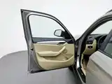 صورة 8 - BMW X1