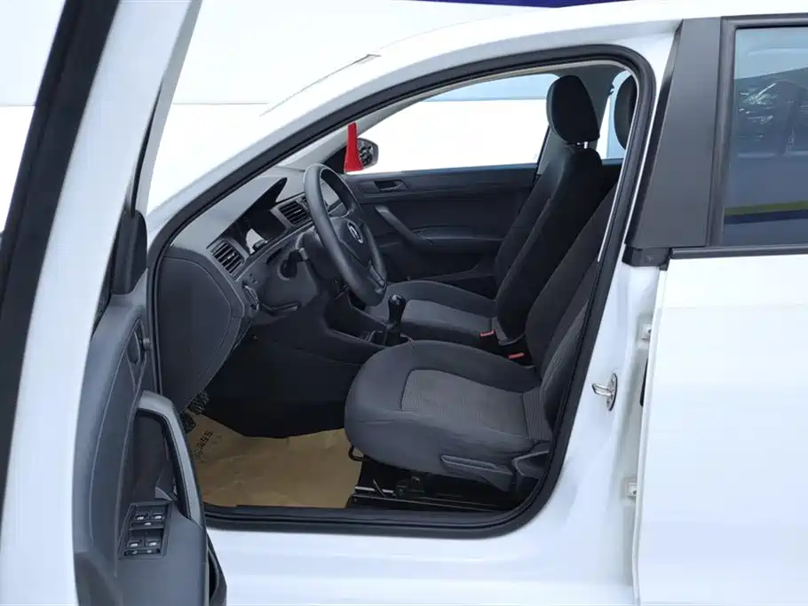 Volkswagen Santana 2021 1.5L Manual Trend Edition фото 9