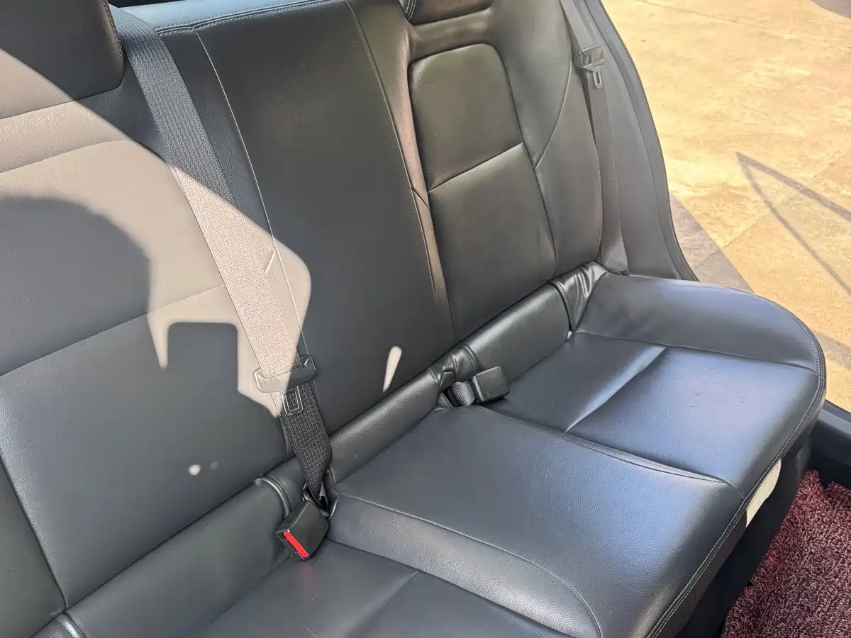 Chevrolet Cavalier 2020 325T Automatic Joy Edition фото 17
