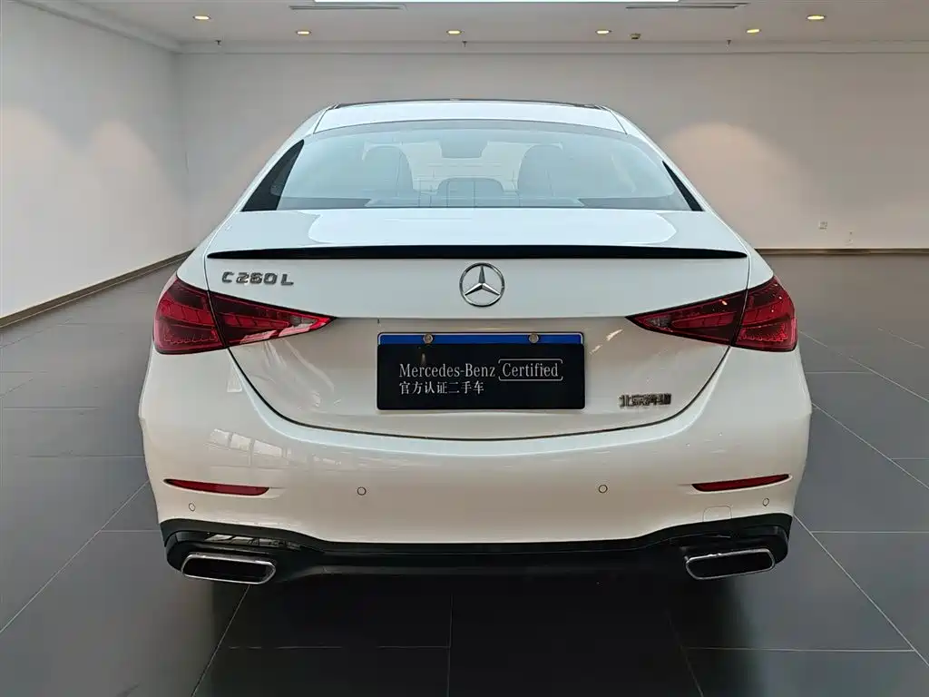 Mercedes-Benz C-Class 2024 C 260 L Night Edition Sport фото 4