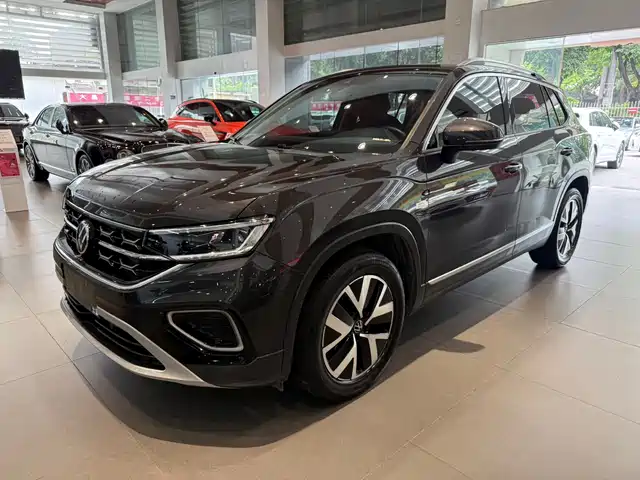 Volkswagen Tayron 2023 280TSI 2WD Luxury Plus Advanced Edition — фото 1