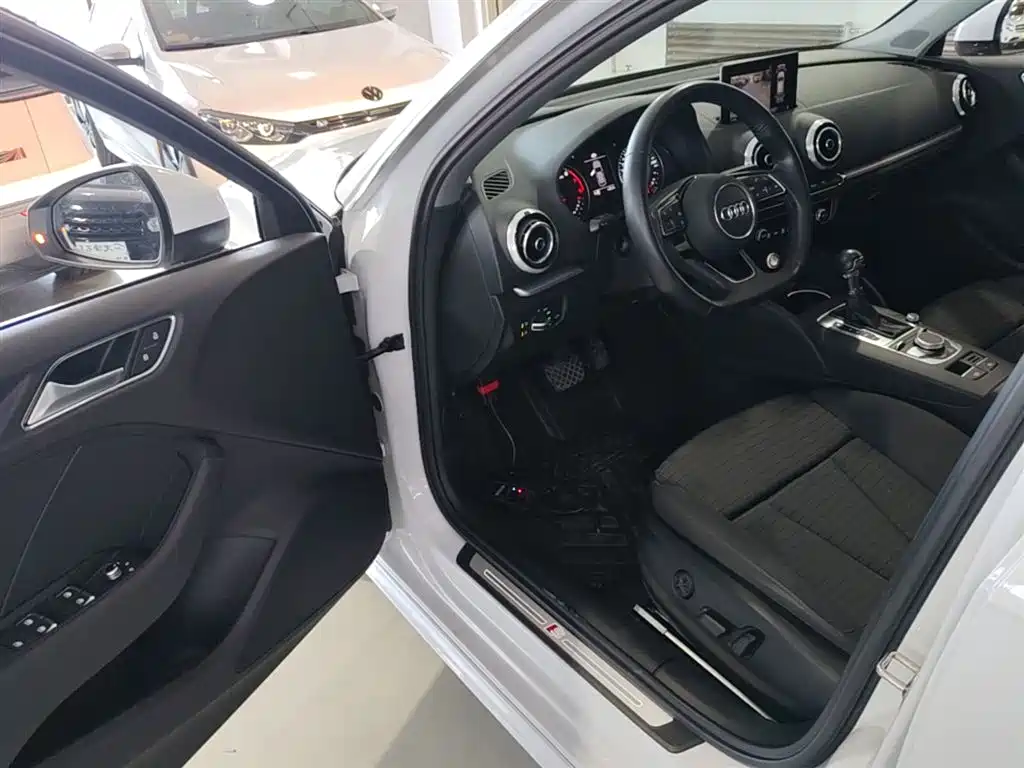 Audi A3 2019 Sportback 35 TFSI Sport China V фото 16