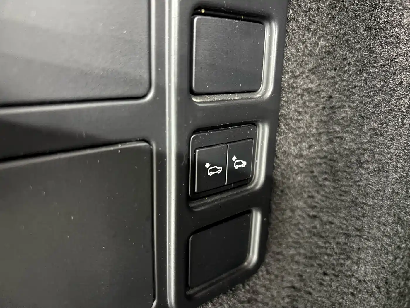Land Rover Discovery 2020 2.0T SE фото 13