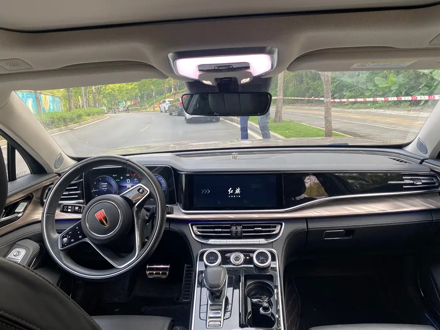 Hongqi H9 2020 2.0T Smart Connection Qi Xiang Edition фото 14