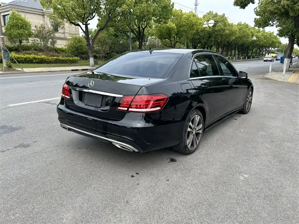 Mercedes-Benz E-Class 2015 Facelift E 200 L Sport фото 10